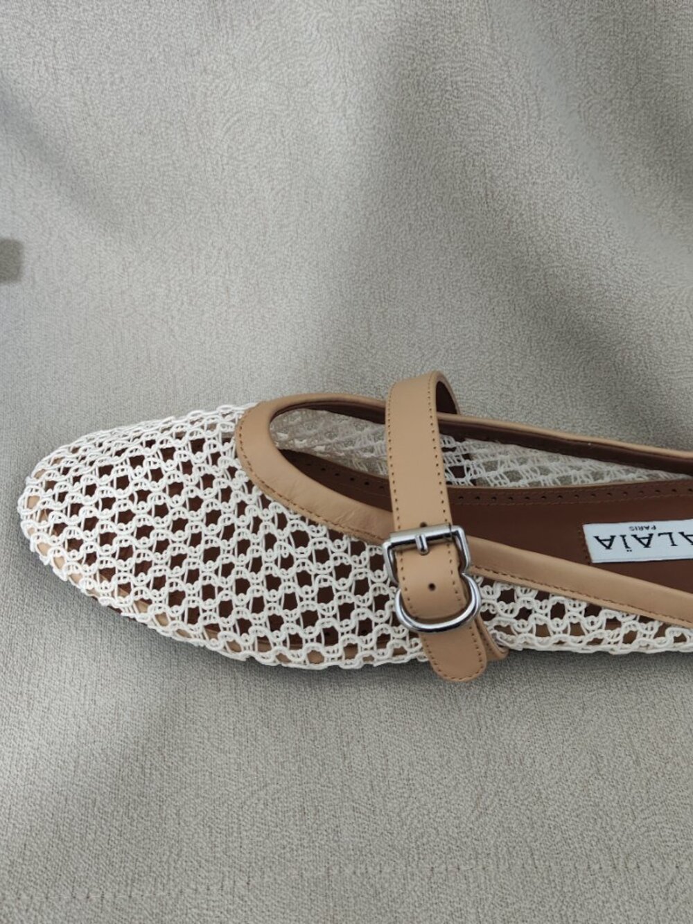 ALAÏA nude woven mesh Mary Jane mules with a single buckle. - Picture 7 of 7